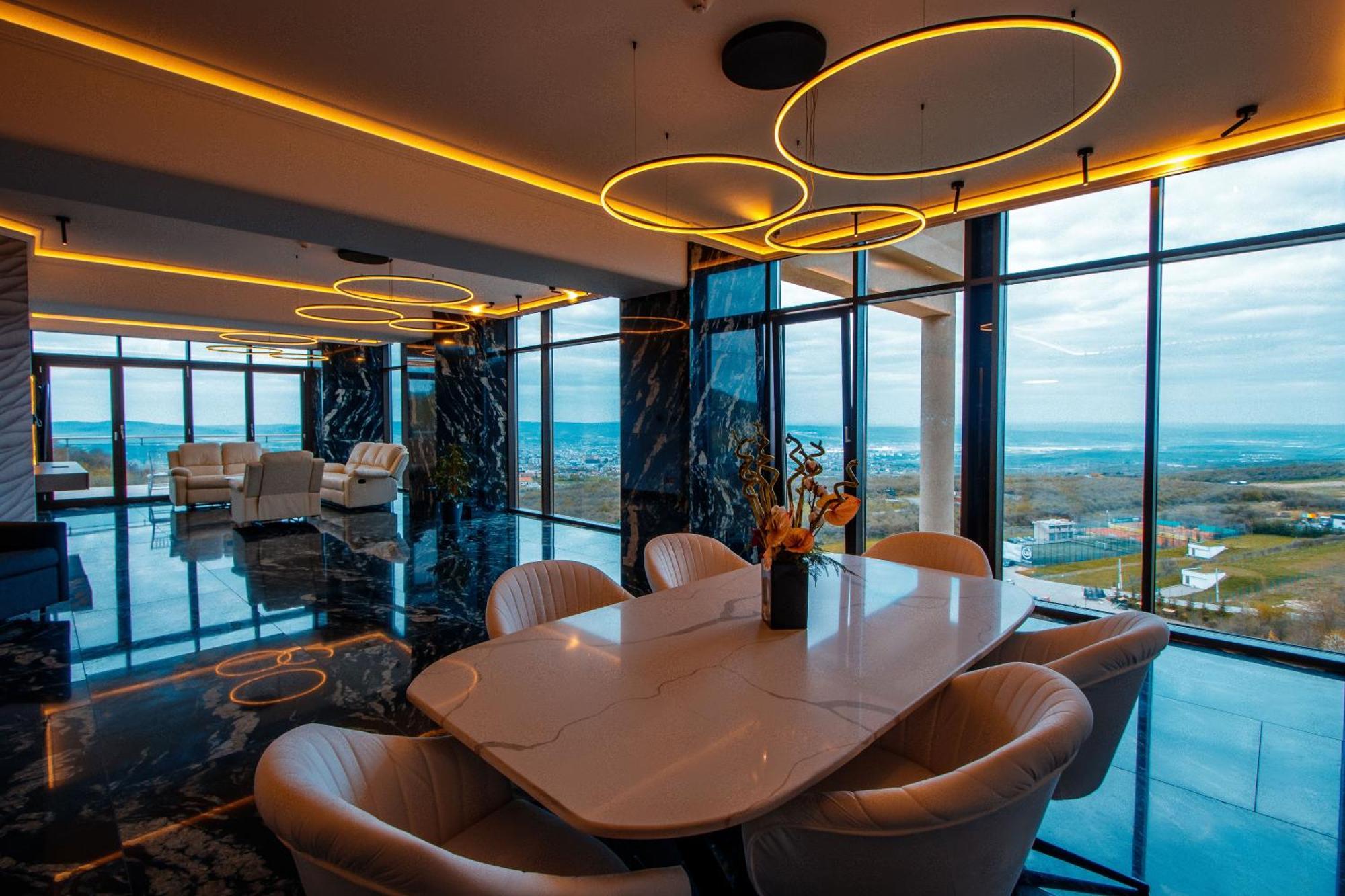 Feleacu Wonderland Cluj Resort מראה חיצוני תמונה